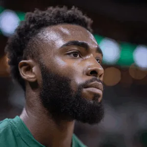 celtics_dando_uma_grande_atualiza_o_ap_s_jaylen-300x300 Esportes